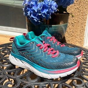 HOKA CLIFTON 4 WOMENS